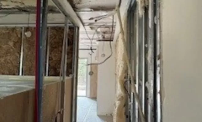 Remise en état suite à un dégât des eaux à Porto-Vecchio, Porto-Vecchio, Inside Casa